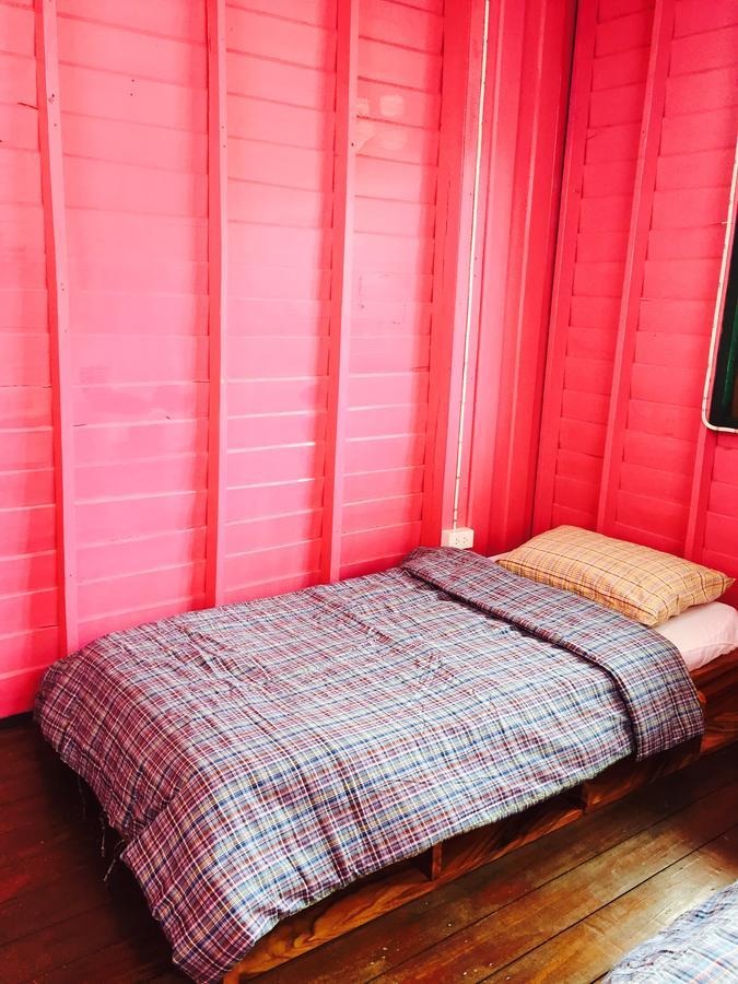Bed Time Hostel Chiangrai Csiangraj Kültér fotó